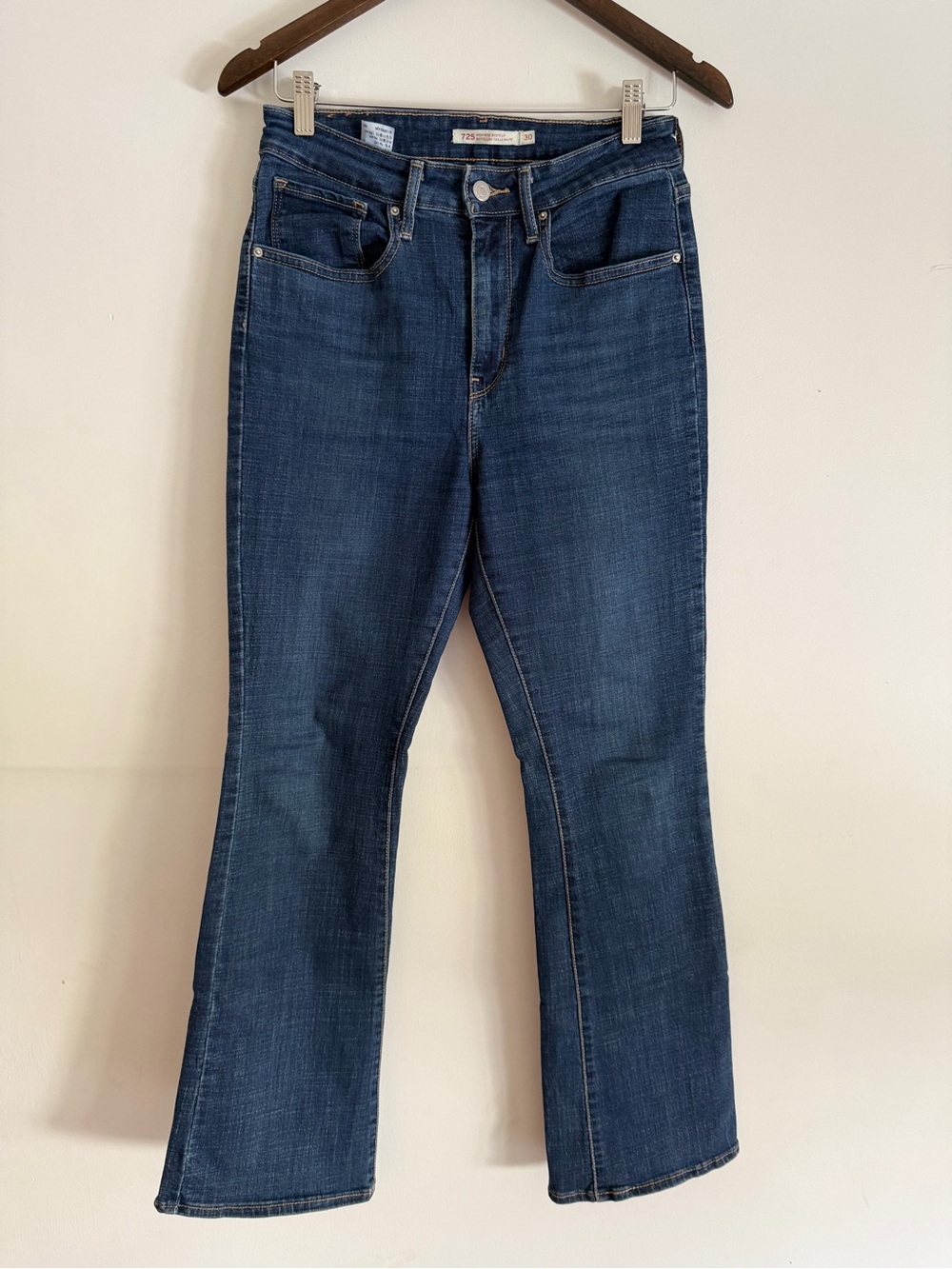 Levi's Women's Dark Blue Bootcut Jeans with Tan Stitching